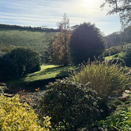 Greenswood Cottage - Cosy Cottage, Rural Location, Beautiful Landscaped Gardens With Pond And Lake 达特茅斯 外观 照片